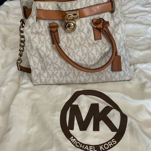 Michael Kors large Hamilton logo tote